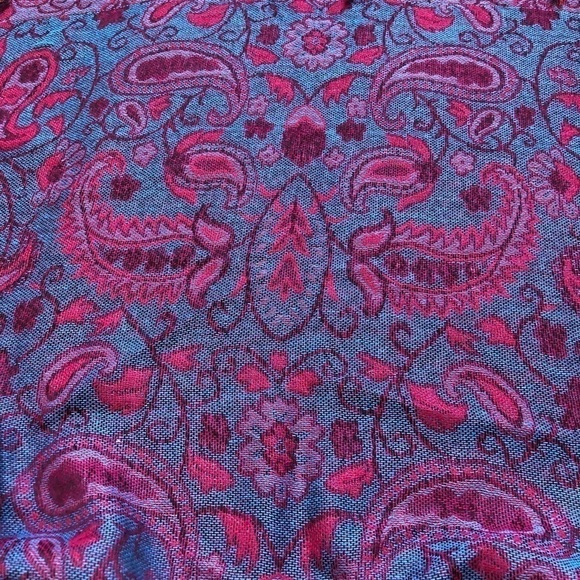 Scarf  Wrap Blue/Red - Picture 3 of 4